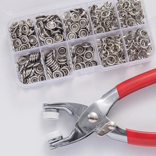 ชุดตอกพร้อมกระดุม 9.5mm ชุดคีมติดกระดุมแป๊ก ชุดกระดุมแป๊ก DIY พร้อมคีมตาไก่ กรงเล็บมือกดคีม เครื่องมือติดตั้งปุ่มคีม
