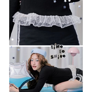 kome.offi เสื้อคอกลมแขนยาวชายลูกไม้ รุ่น lulu top