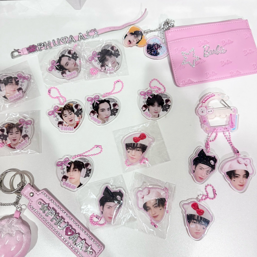 🎀พวงกุญแจอะคริลิคบัส keychain BUS (ไทย ภู เอเอ ภีม)