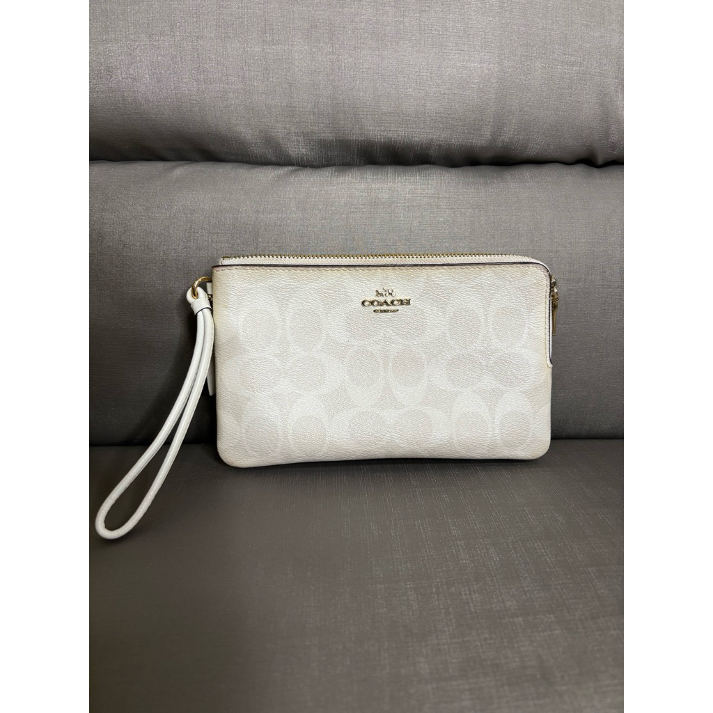 [Used] Coach Double Zip Wristlet 👜 ของแท้ 100% กระเป๋าคล้องมือ Coach 2 ซิป ไซส์ L ลาย C Signature สี
