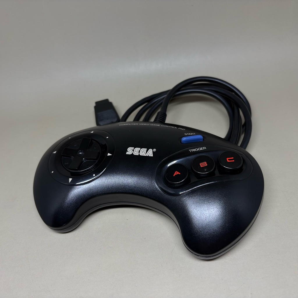 SEGA Mega Drive Original Controller (MD) | จอยแท้ สำหรับเซก้า เมก้าไดร์ฟ | สินค้าแท้ มือสอง ใช้งานปก