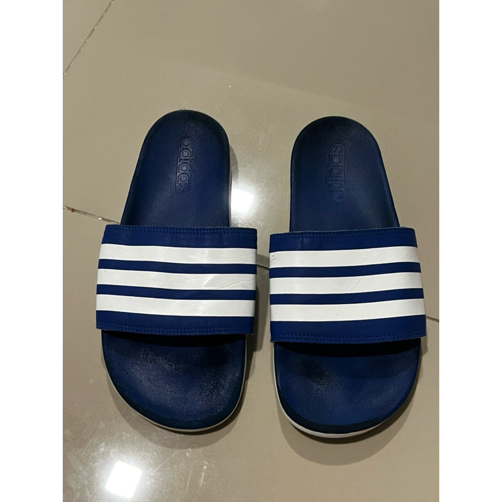 รองเท้าแตะ adidas Adilette Comfort Slides size US 6 UK 6 FR 39 JP 245 CHN 240 เหมาะกับเท้า 24.5-25.5