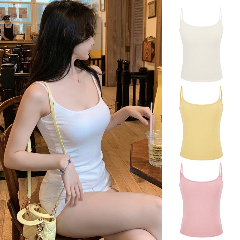เสื้อกล้ามสไตล์มินิมอลคอU กว้างสายบาง สีพื้นหลากหลายเฉดสี ตัวพอดีผิว ผ้าคุณภาพสูงเนียนละเอียดจับคู่ได้ทุกชิ้น-1053