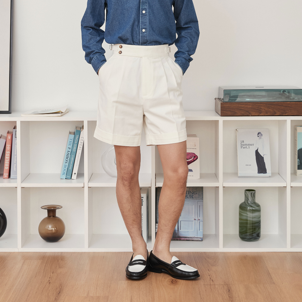 Double Pleated High Rise Shorts Cotton กางเกงขาสั้นเอวสูง