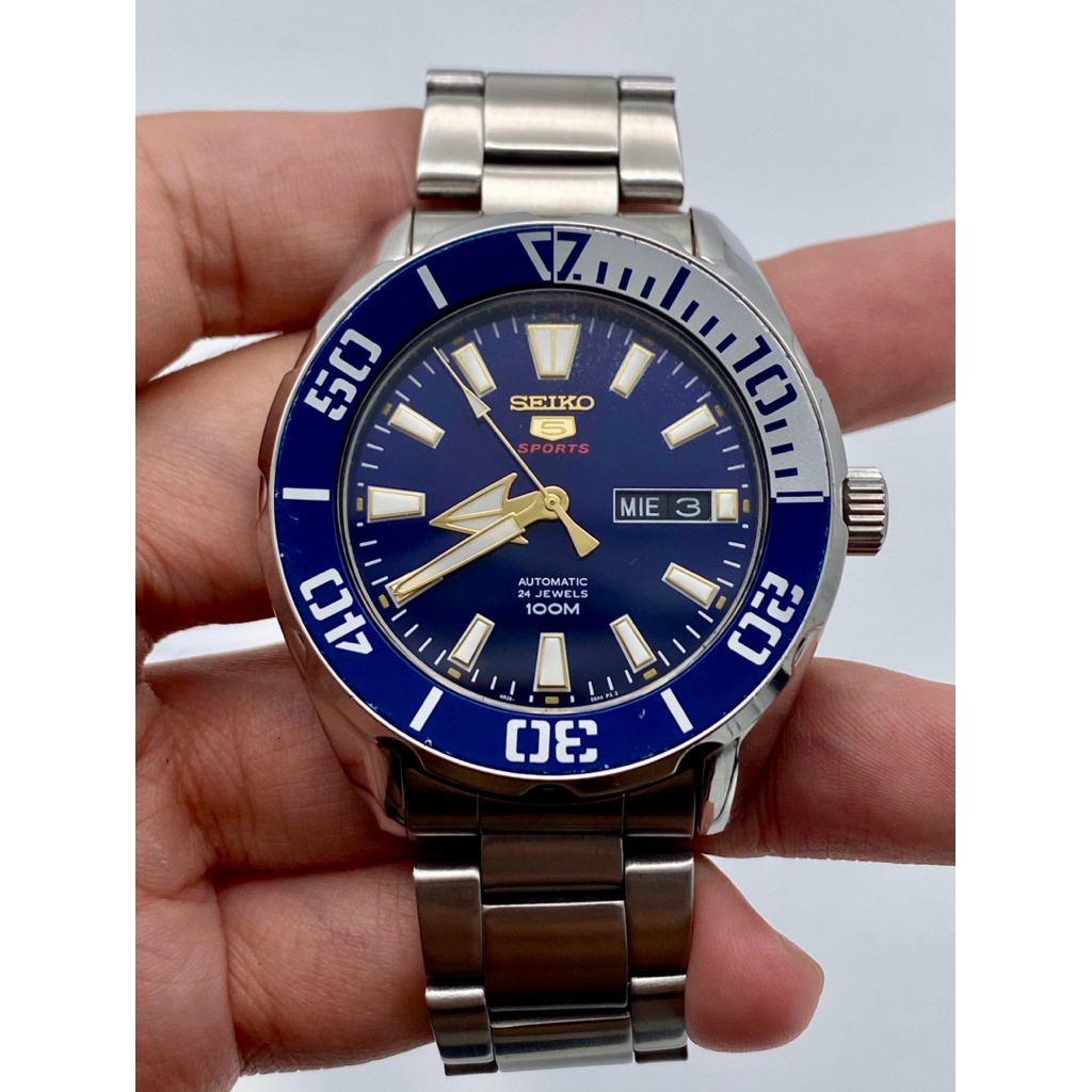 ขาย นาฬิกาผู้ชาย Seiko