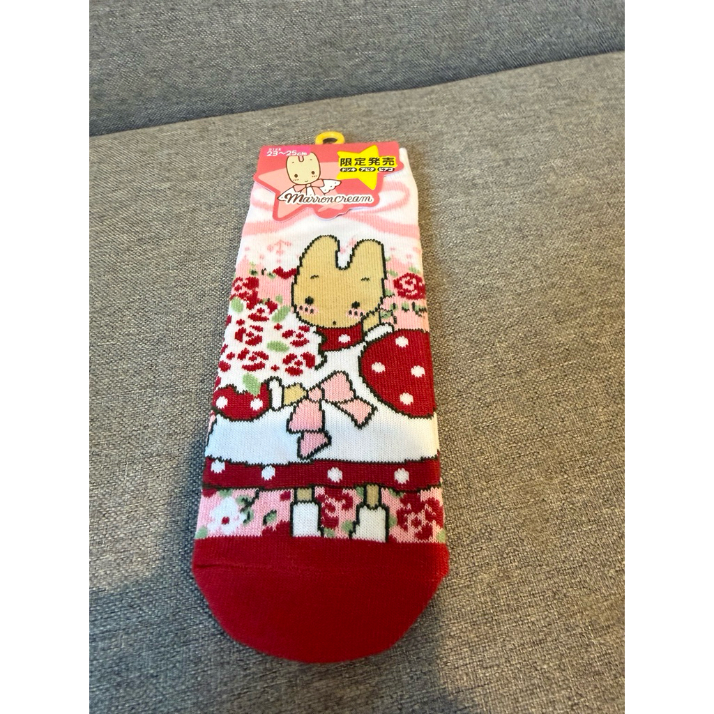 พร้อมส่งในไทย🇹🇭 Sanrio ของแท้ 🎀 Marron Cream กระเป๋า ถุงผ้าหูรูด เนื้อนุ่ม เนื้อผ้าดีน่ารักค่ะ Japan🇯🇵💯