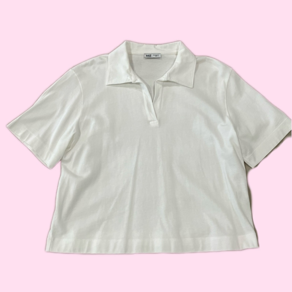 เสื้อครอปโปโล AIIZ size XL สีขาว (used like new)