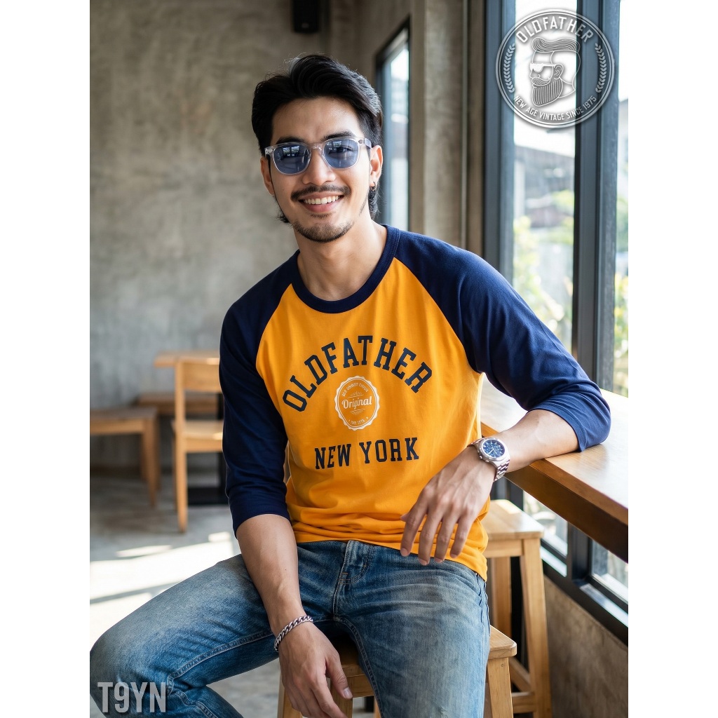 เสื้อแขนสามส่วนวินเทจ  Vintage ( รหัสสินค้า T 9 )