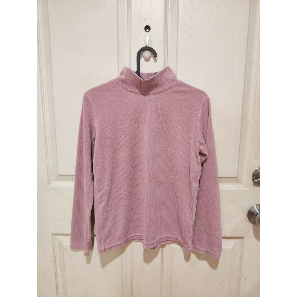 เสื้อคอเต่า Uniqlo kids