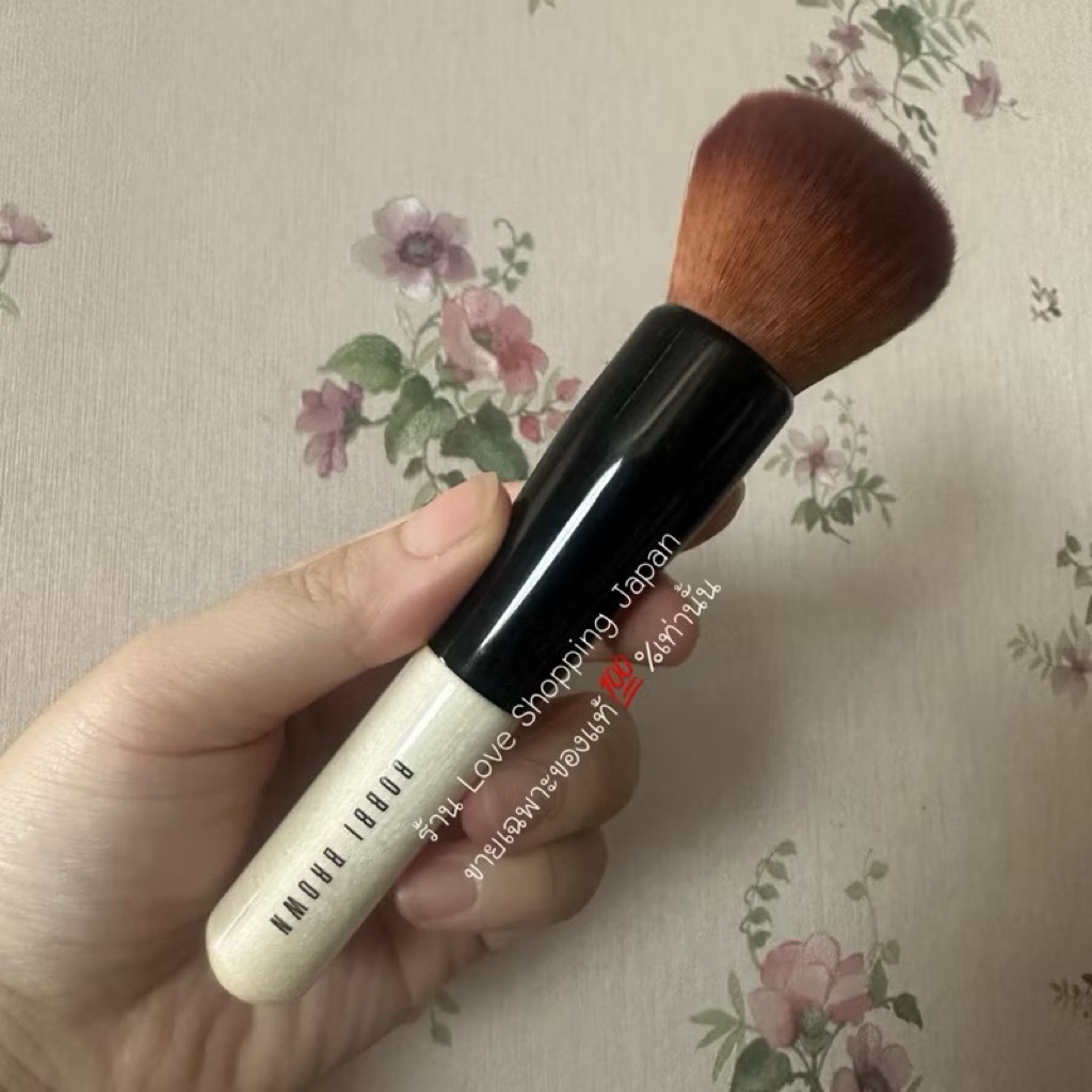 แท้💯% BobbiBrownแปรงแต่งหน้า ปัดแก้ม ปัดแป้ง ขนนุ่มแน่น เคาเตอร์แบรนด์ใช้ดี ไม่บาดผิว พร้อมส่งค่ะ ⛱️✨