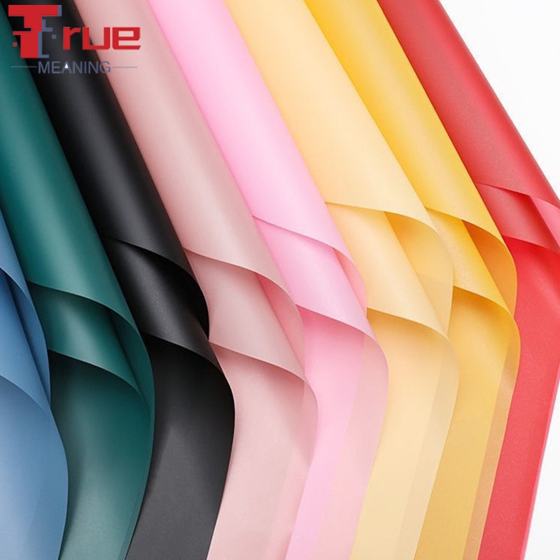 กระดาษห่อช่อดอกไม้กันน้ำ 20 แผ่น ขนาด 56x56 ซม. มีให้เลือก 20 สี