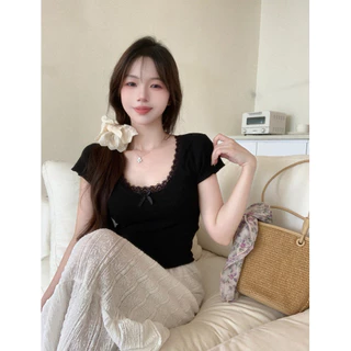 Hotgirl พร้อมส่งจากกทม เสื้อยืดแขนสั้นคอกลมลายลูกไม้สีขาวสำหรับผู้หญิง Y2Kเสื้อครอปทรงเข้ารูป