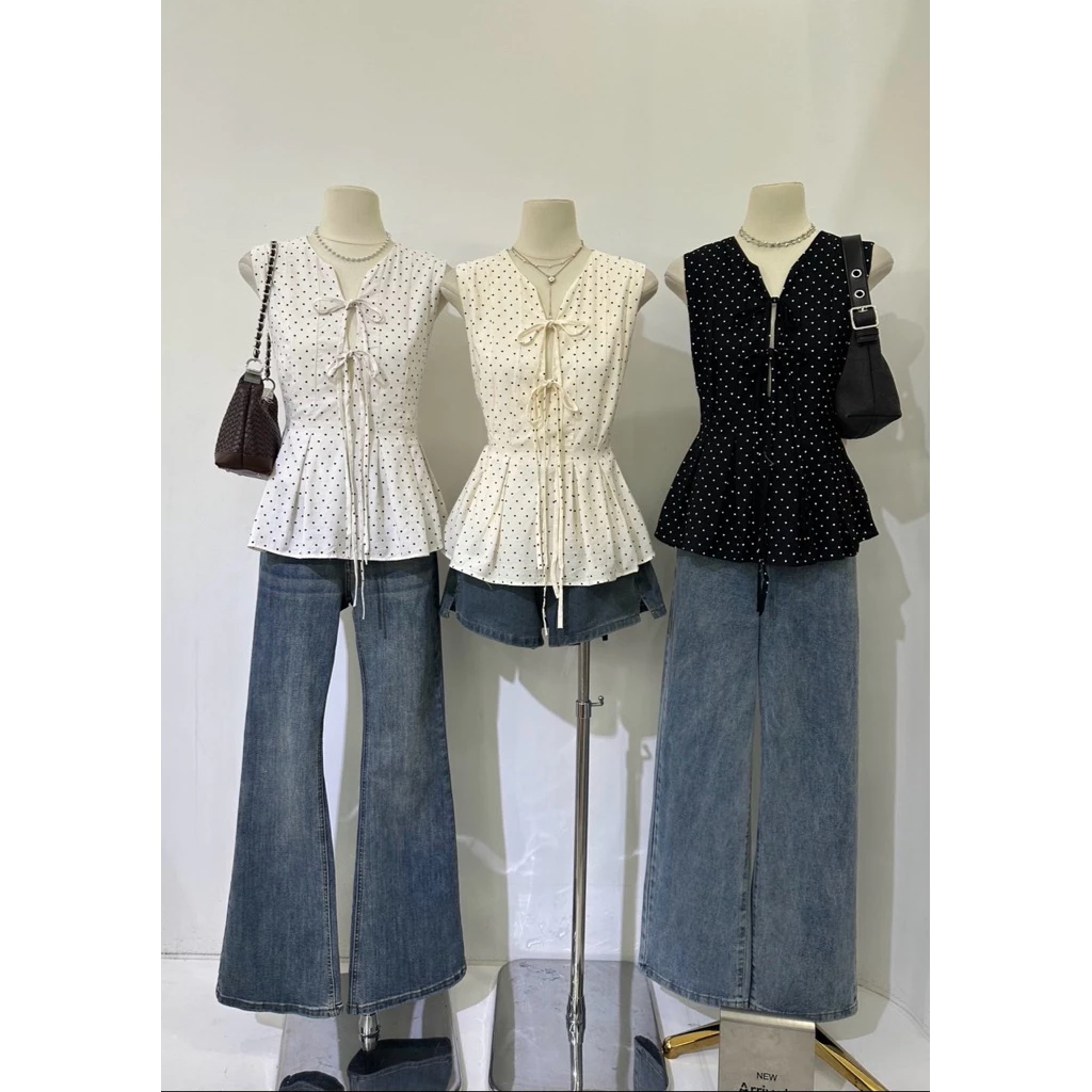 เสื้อแขนกุดลายจุดน่ารักมาก