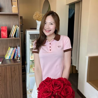 Blossom Polo Top เสื้อโปโลทูโทน คอบัว แขนสั้น ปักหัวใจ ผ้าคอตตอนยูนิ