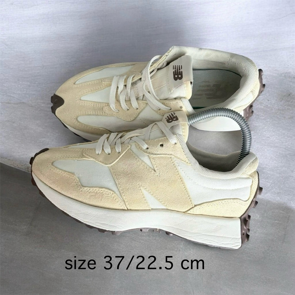 รองเท้า new balance 327 มือสองของแท้💯 size 37/22.5cm