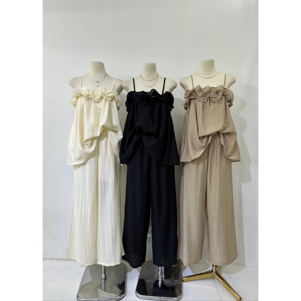 M2117 ชุดเซต 2 ชิ้น เสื้อสายเดี่ยวระบาย + กางเกงเข้าชุด ผ้าพริ้วใส่สบายมากกก