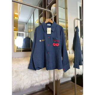 (อก 50“) เสื้อเชิ้ตแขนยาว ปักเชอร์รี่ 🍒แต่งกระเป๋าหน้า >>เนื้อผ้าบับเบิ้ลฟู