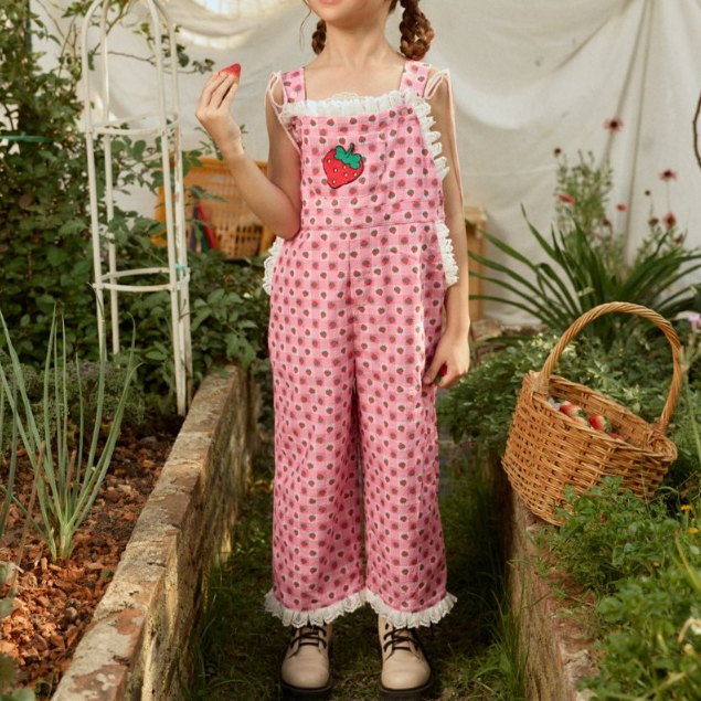lookbookpetite Jane jumpsuit สี gingham strawberry