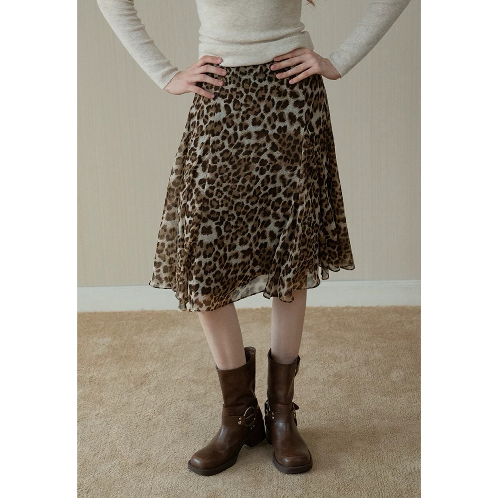 [พรีออเดอร์] EGGKA : Women's Leopard-Print Skirt