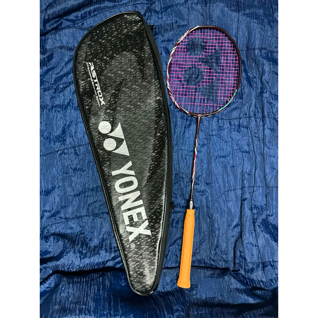 ไม้แบดมินตัน Yonex Astrox100zz Kurenai มือสอง