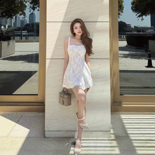 Kaelyn- (Pre จัดส่ง 3 วัน) ROSELLE ชุดเดรสสั้นลายลูกไม้กุหลาบ