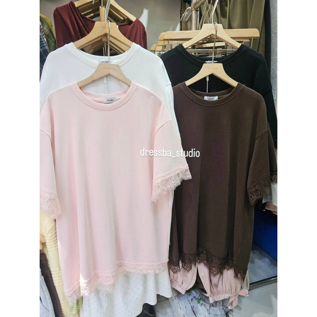 เสื้อยืดแขนสั้นต่อชายลูกไม้