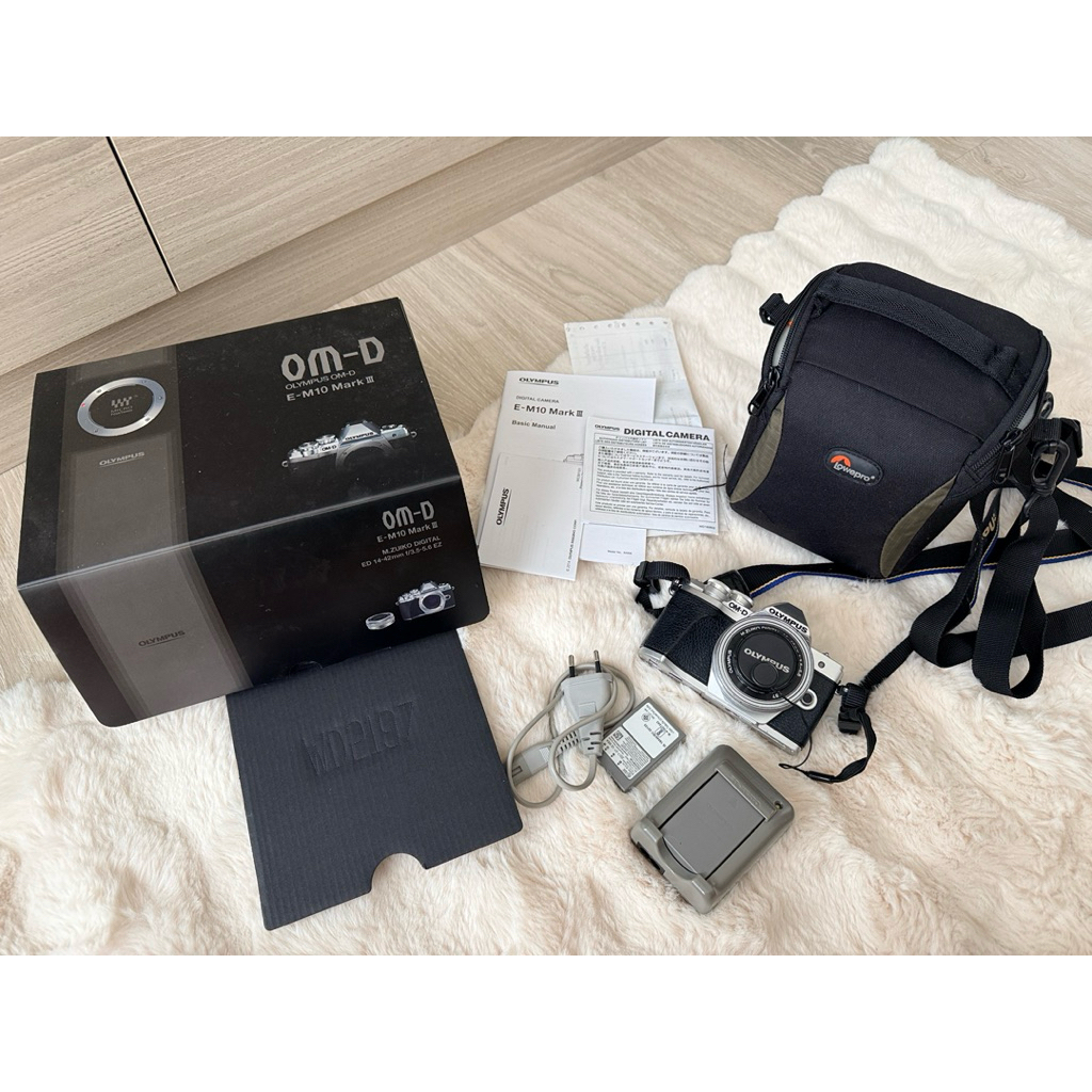olympus omd em10 mark iii มือสอง (มีตำหนิตามการใช้งาน)