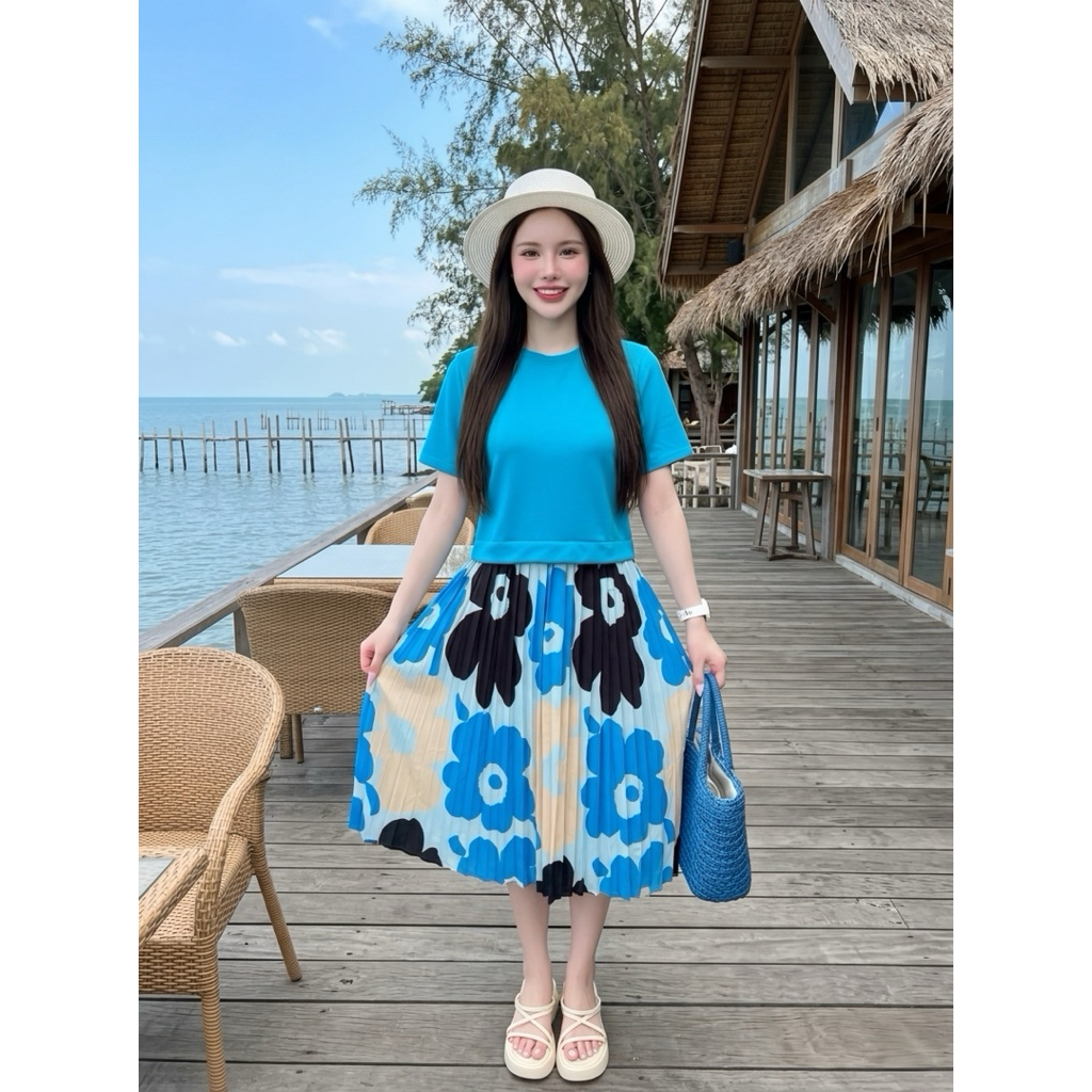 เดรสเสื้อยืดตัดต่อผ้าอัดพลีส พิมพ์ลาย มี 3 สี