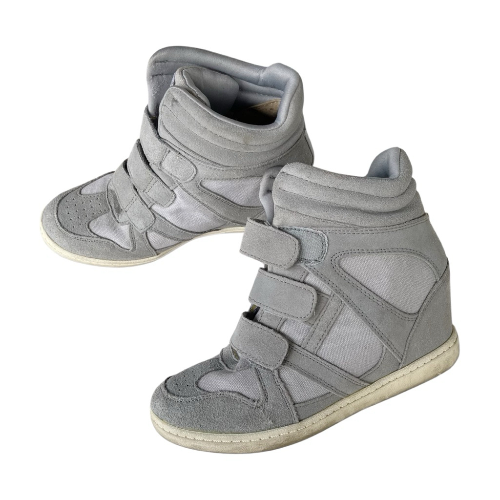 Skechers SKCH+3 women’s hidden wedge sneakers (มือสอง)