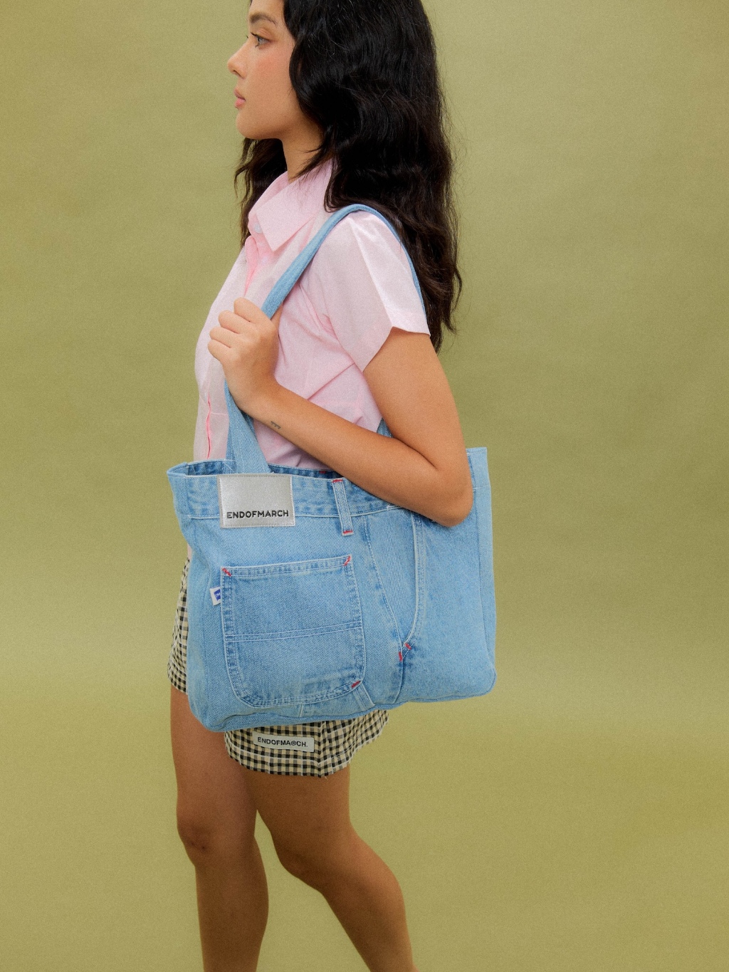 ENDOFMARCH | UPCYCLED JEANS BAG กระเป๋ายีนส์ ใส่โน๊ตบุ๊ค 15" ได้