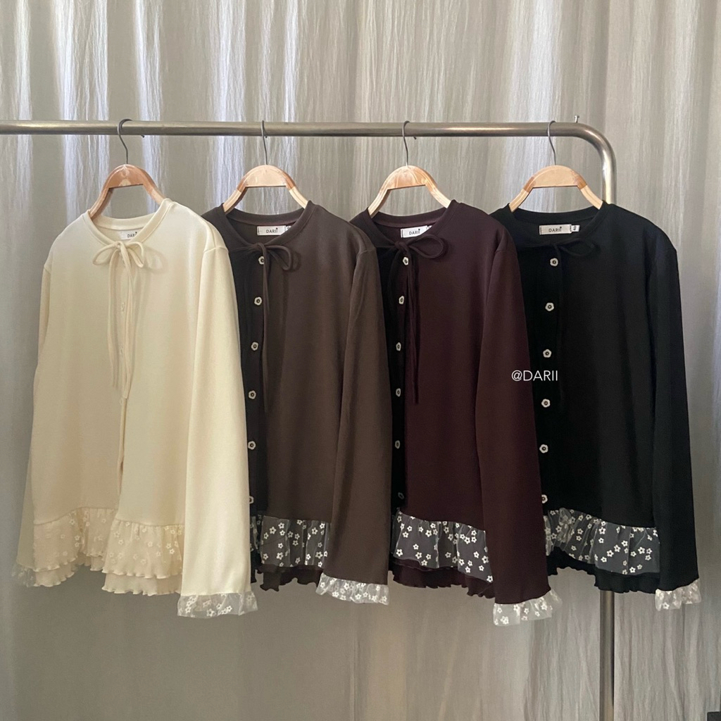 Label Top || เสื้อแขนยาวแต่งลูกไม้  ✿ ˚‧｡