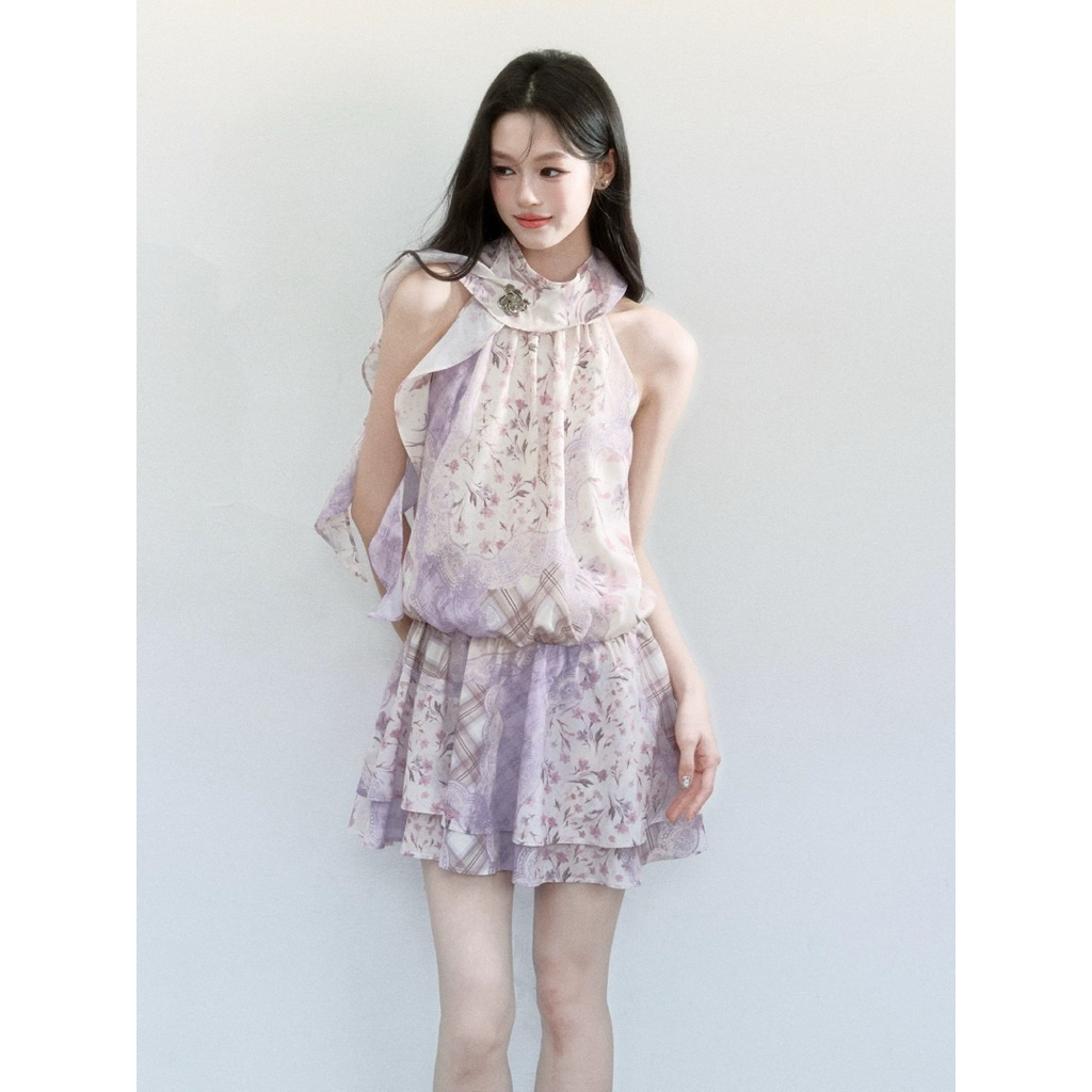 Fragile heart - Floral Narrative Romantic Retro Halter Neck Dress