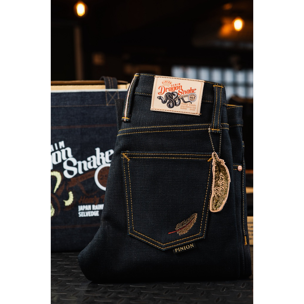 PINION DENIM งู DRAGON   SNAKE มังกรทอง 25.5oz