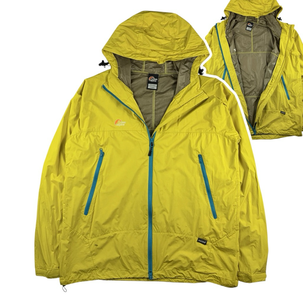 เสื้อผ้าร่ม Lowe alpine มือสองของแท้สภาพใหม่