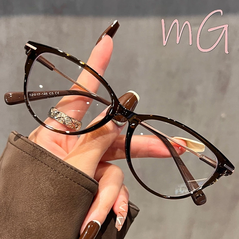 [ส่งจากกทม]My Girl แว่นสายตาผู้หญิงสีน้ำตาลทรงแคทอายย้อนยุค กรอบแว่นสายตา-50° ถึง -400°ดีไซน์เก๋ไก๋ช่วยให้ใบหน้าดูเล็กลง