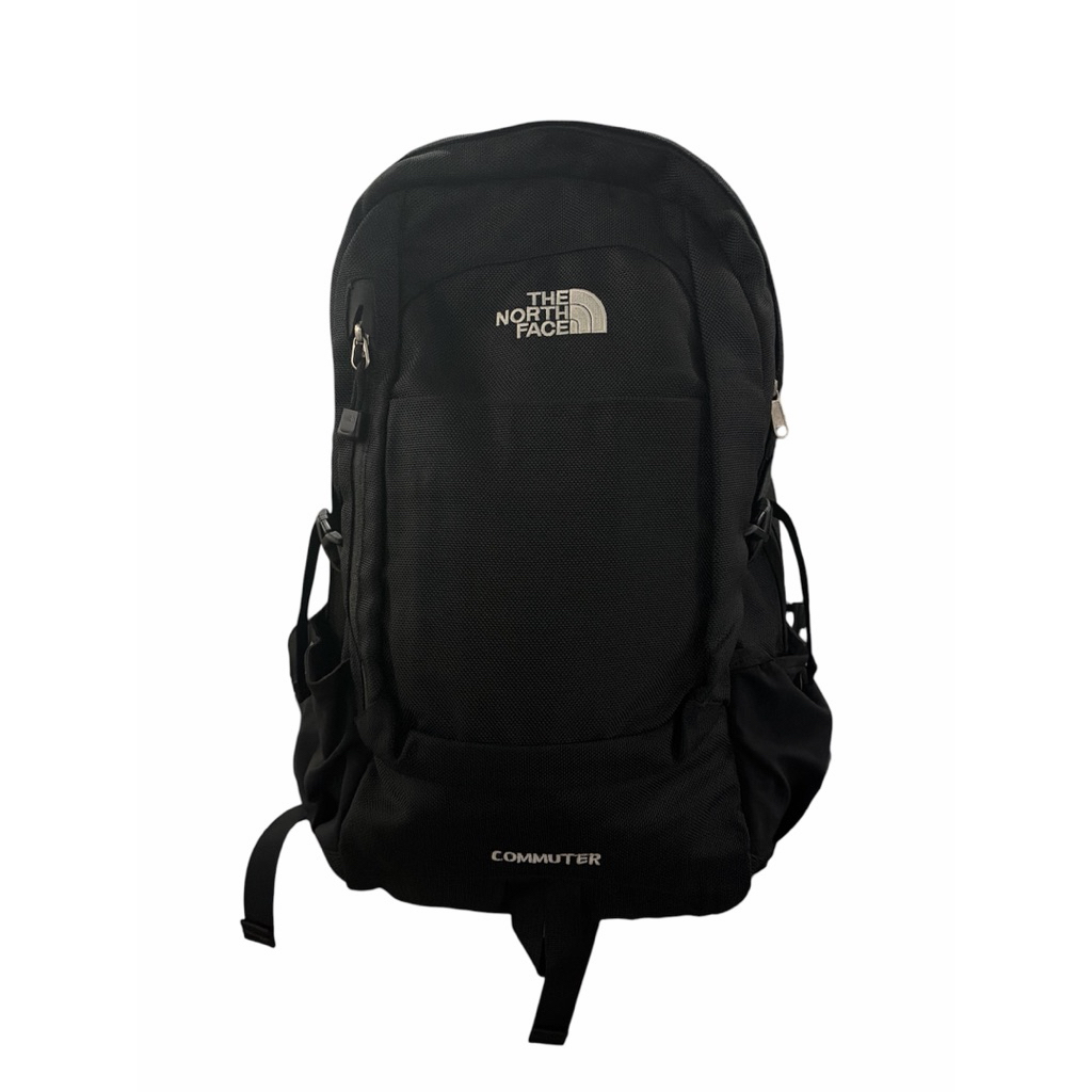 กระเป๋าเป้ยี่ห้อ The north face