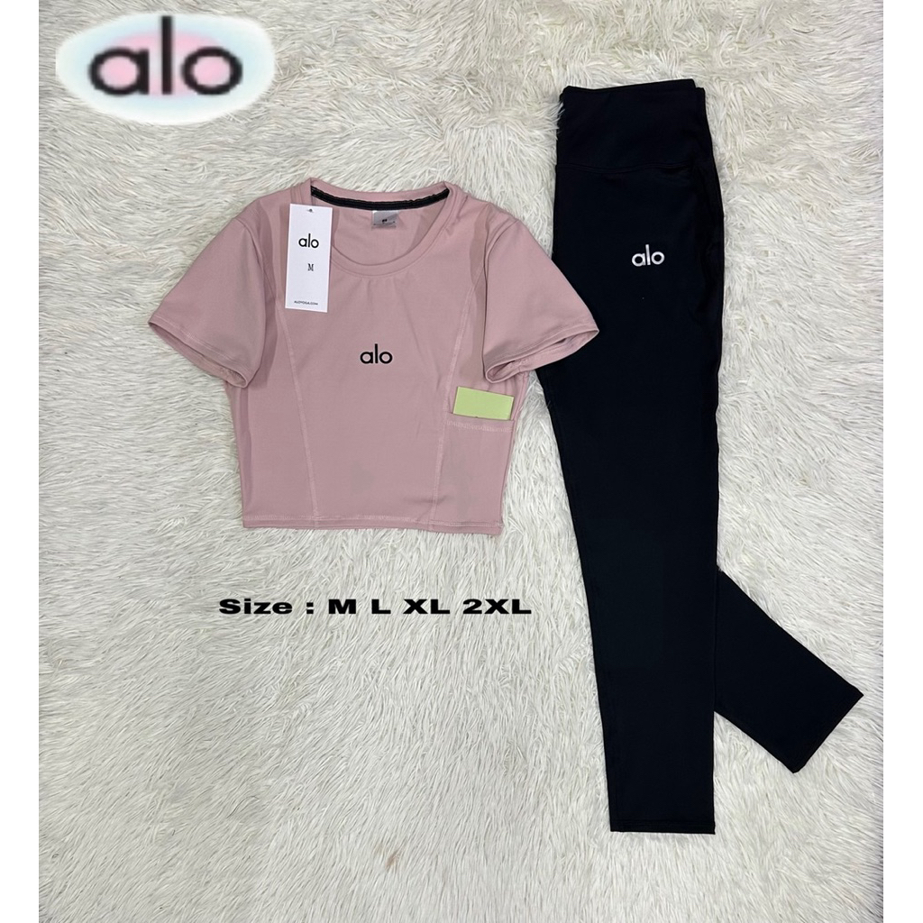 ชุดออกกำลังกาย เสื้อเอวลอย กางเกงลิกกิ้งขายาว Set L01