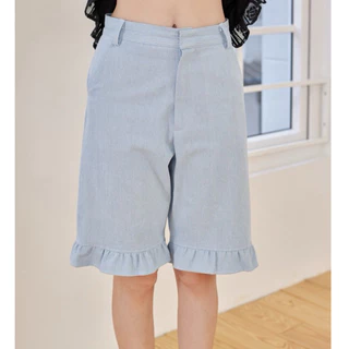 Aunchadabrand - Lele ruffle short กางเกงยีนส์ขา4 ส่วนระบายปลายขา*สินค้าพร้อมส่ง*