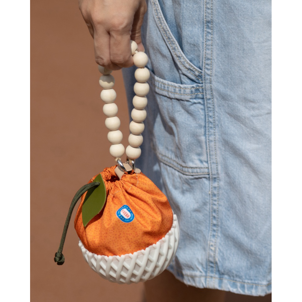 (pre order 2-3 วัน) Orange In Fruit Foam Net Wrist Pouch