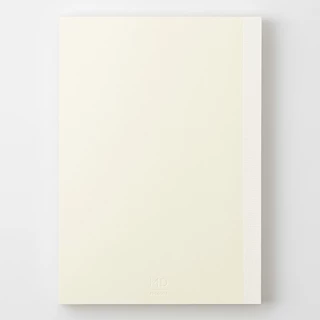 MIDORI MD Notebook Journal <A5> Dot grid (D15387006) / สมุดบันทึกรายวัน MD ขนาด A5 แบบตารางจุด แบรนด์ MIDORI