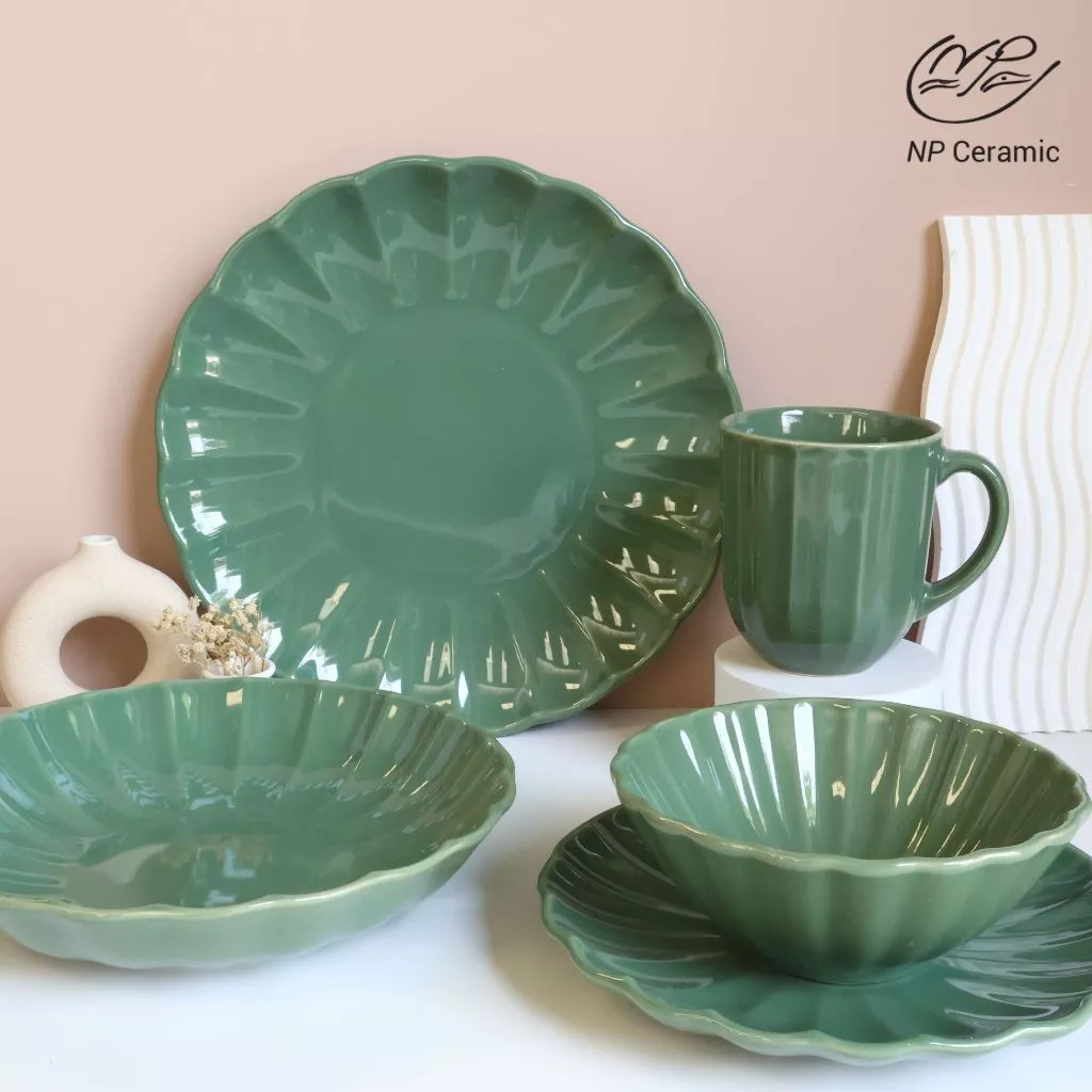 [ลดสูงสุด 80%] NP Ceramic จานเซรามิค จานเปลือกหอยสีเขียวเข้ม สวยหรูดูแพง