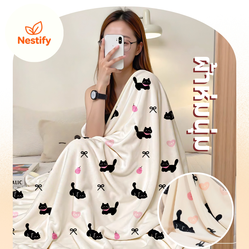 【Nestify】ผ้าห่มนาโน นุ่มสบาย ขนแน่นเงาสวย แบบหนาลายการ์ตูนผืนใหญ่เครื่องนอน โซฟา