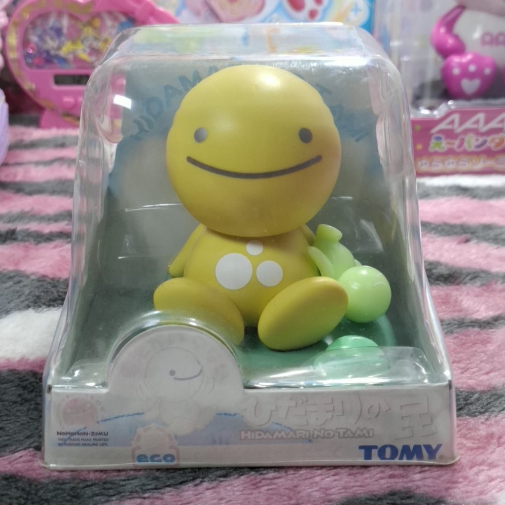 ตุ๊กตาส่ายหัวพลังงานแสงอาทิตย์ Takara Tomy Nohohon Zoku