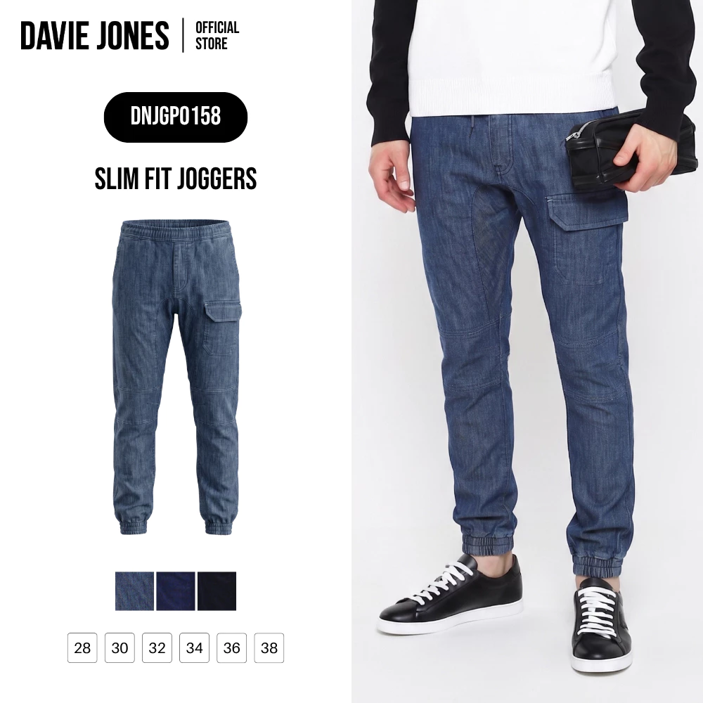 DAVIE JONES [BE FEARLESS] กางเกงจ็อกเกอร์ผู้ชาย Slim Fit Joggers สีน้ำเงินฟอก กรม ดำ GP0158