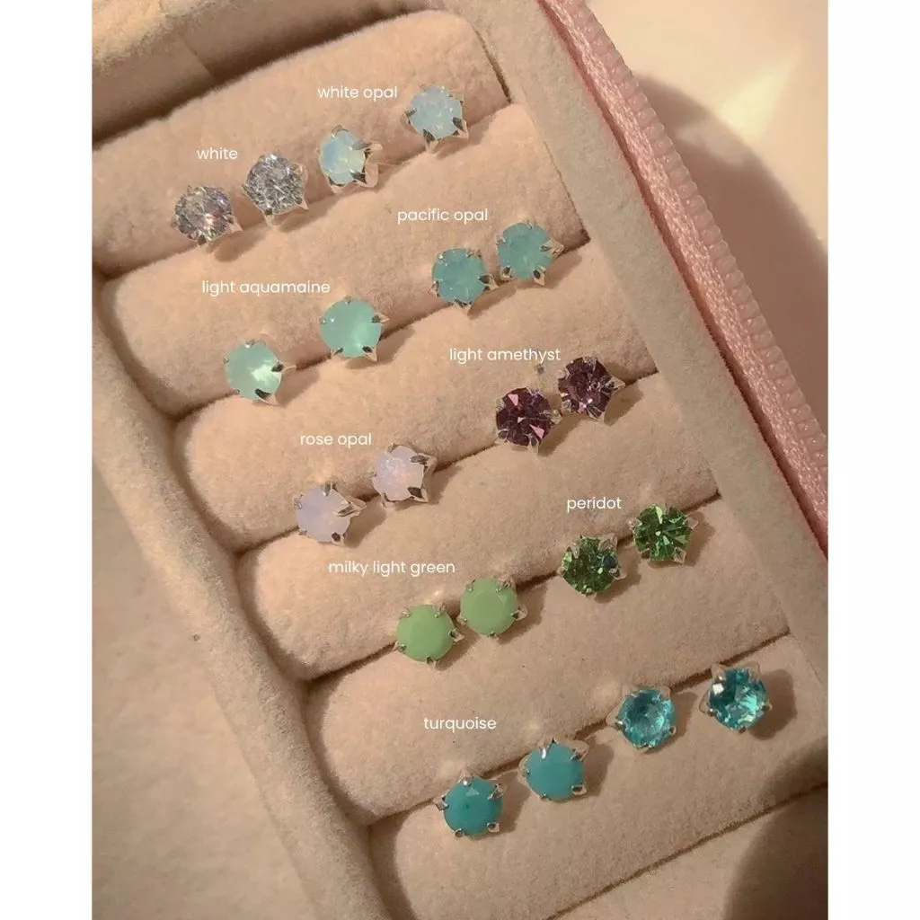 SissyJewelry // ต่างหูเงินแท้ รุ่น gem round stud (4mm) พลอยกลม4mm