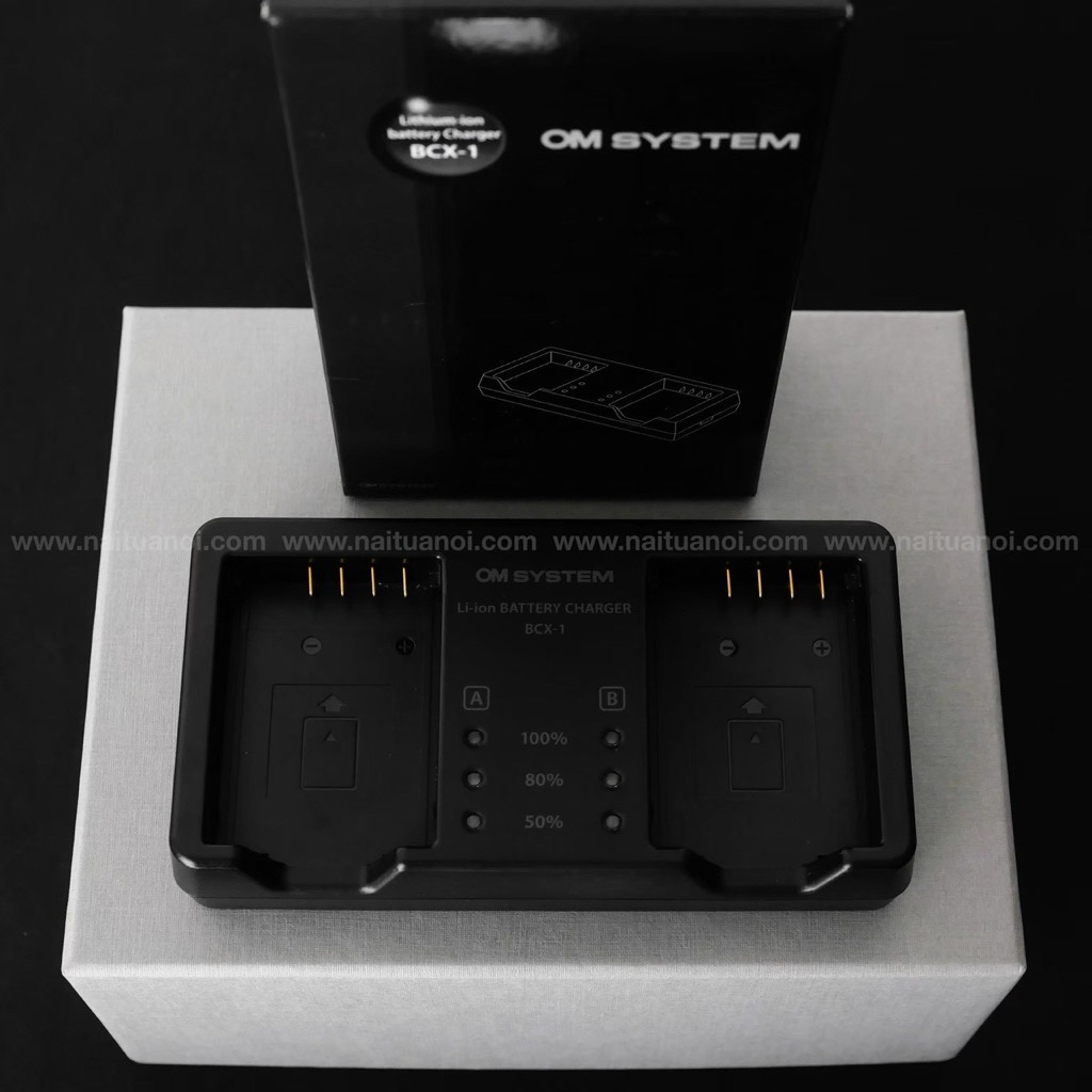 ( Used!! ) Olympus Battery Charger BCX-1 (For BLX-1 Battery) < Like New >