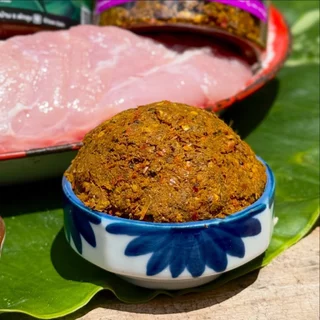 พริกแกงใต้-บ้านบ้าน อร่อยเหมือนคนใต้ทำให้ทาน ( ไม่ผสมกะปิ วีแกนทานได้)