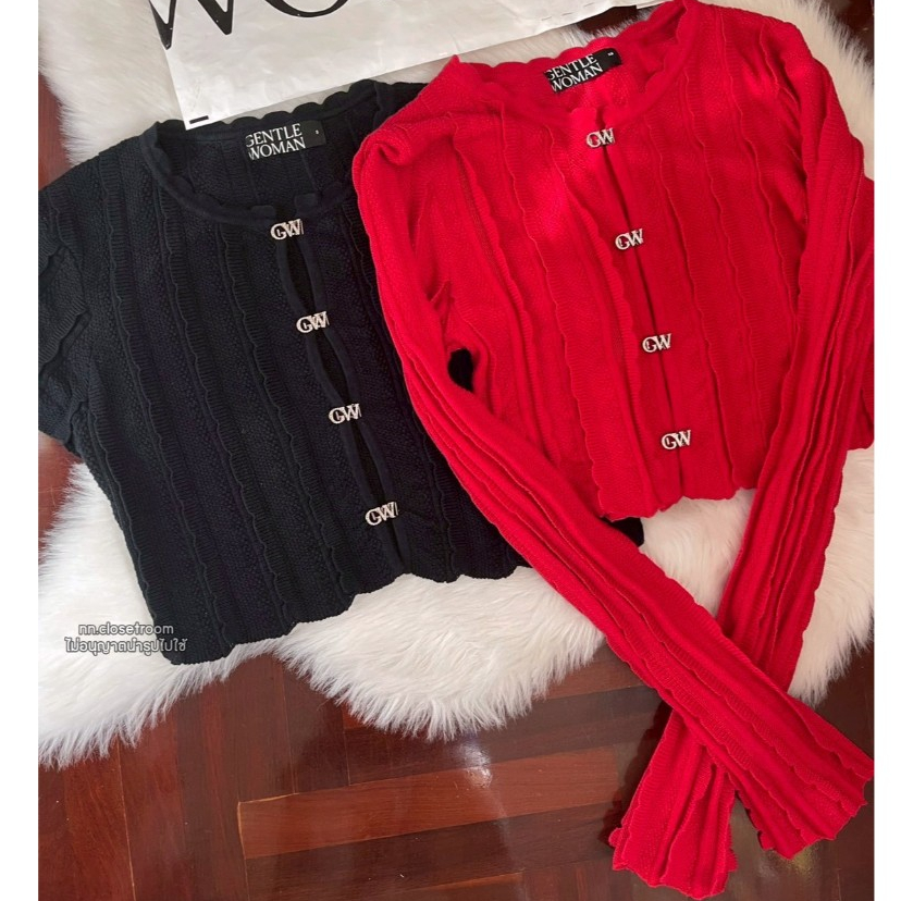 🔥ถูกที่สุด🔥 ผ่อนได้ GENTLE WOMAN | รุ่น GW RUFFLE TOP เสื้อครอปไหมพรม เสื้อคาร์ดิแกน ส่งต่อ ของแท้💯 