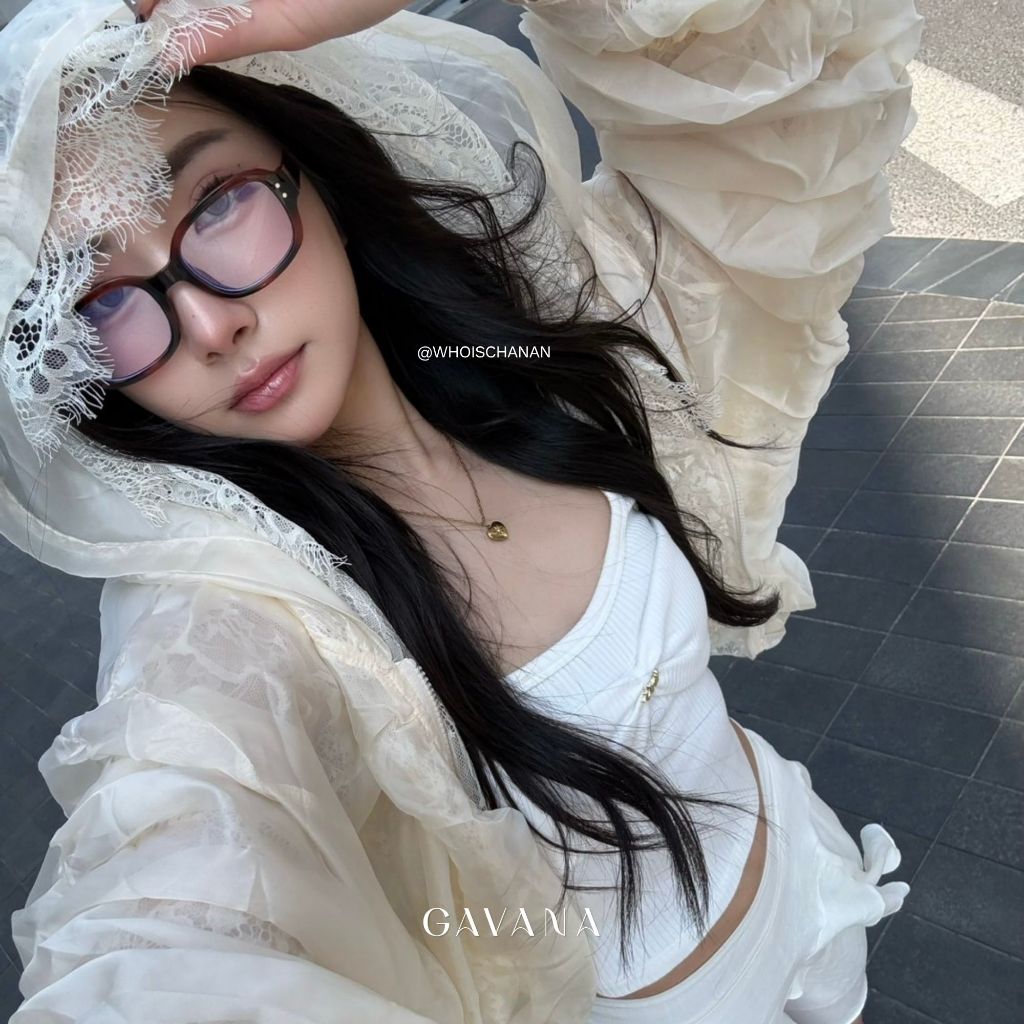 เปิดจอง✅ น้ำตาล พร้อมส่ง📍GAVANA - Lacey Dream เสื้อลูกไม้แขนยาวมีฮู้ด — #T26019