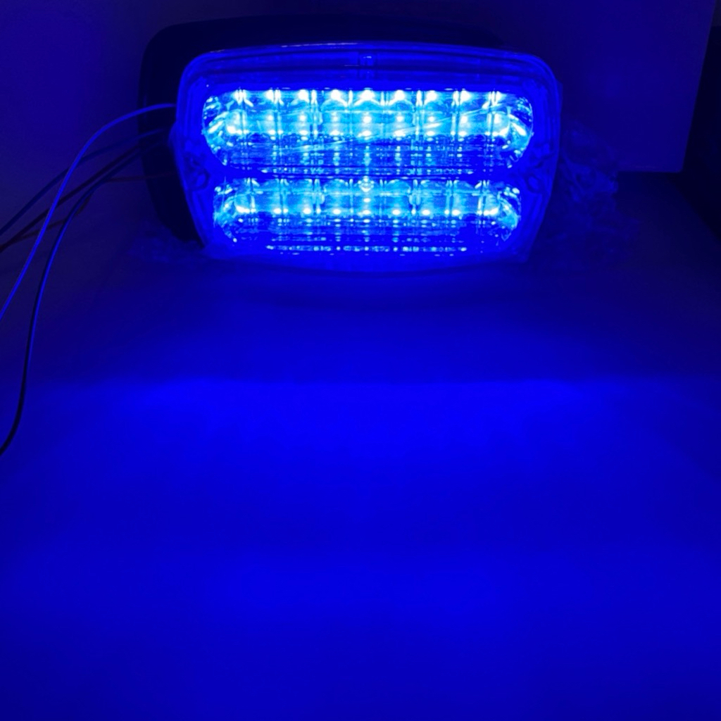 NEW ไฟฉุกเฉินแสงโคตรแรง LED รุ่น 18M (ราคา 1ชิ้น) 18จุด ไฟไซเรน อเนกประสงค์ สีแดง/ สีน้ำเงิน 12V พร้